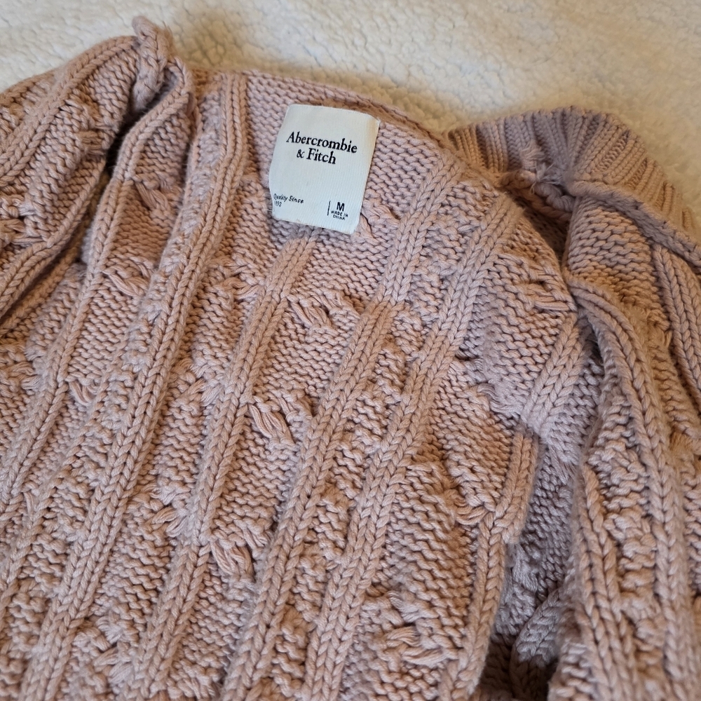 Abercrombie heavy knit pink button up sweater - Picture 5 of 6